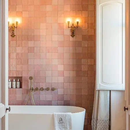 Lume לינה וארוחת בוקר סירקוזה